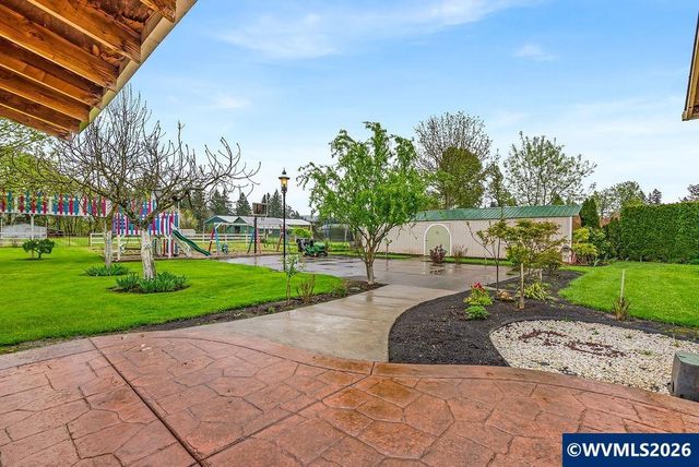 23501 NE Sunnycrest Rd, Newberg, OR 97132