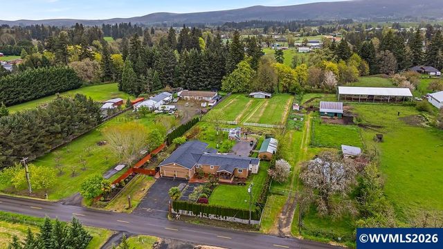 23501 NE Sunnycrest Rd, Newberg, OR 97132