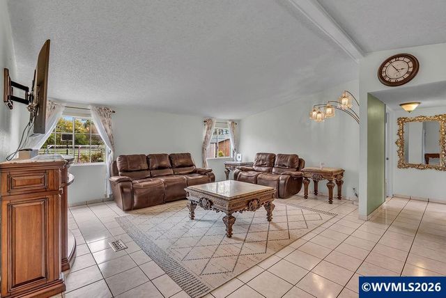 23501 NE Sunnycrest Rd, Newberg, OR 97132