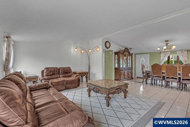 23501 NE Sunnycrest Rd, Newberg, OR 97132