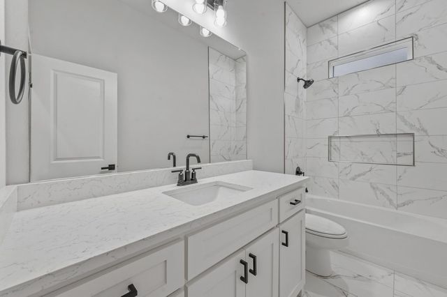 4207 Scarsdale Lane, Dallas, TX 75227