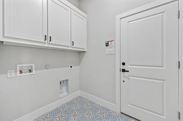 4207 Scarsdale Lane, Dallas, TX 75227