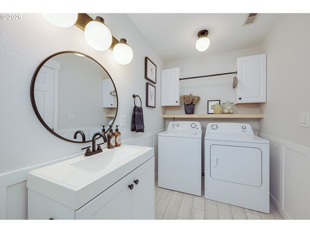 17240 Sw HART Way, Beaverton, OR 97007