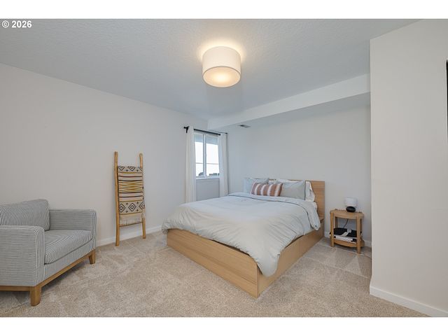 17240 Sw HART Way, Beaverton, OR 97007