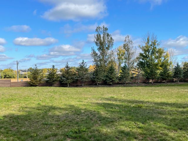 625 Remington Court, Eagan, MN 55123