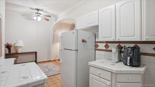 43-06 34 Avenue, Astoria, NY 11101