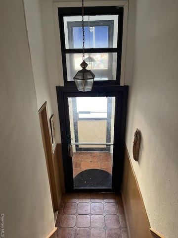 43-06 34 Avenue, Astoria, NY 11101