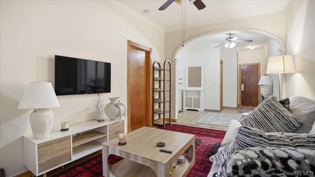 43-06 34 Avenue, Astoria, NY 11101