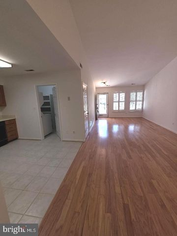 1955 MARCONI CIR, Annapolis, MD 21401