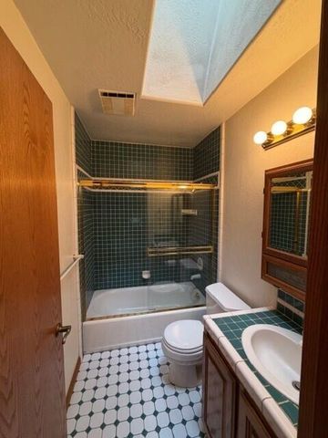 187 Burke Lane, Greenwood Heights, CA 95549