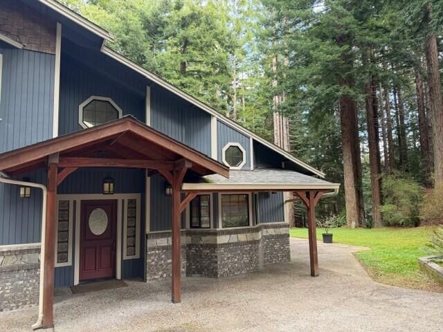 187 Burke Lane, Greenwood Heights, CA 95549