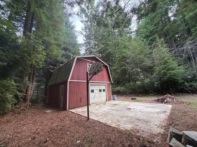 187 Burke Lane, Greenwood Heights, CA 95549