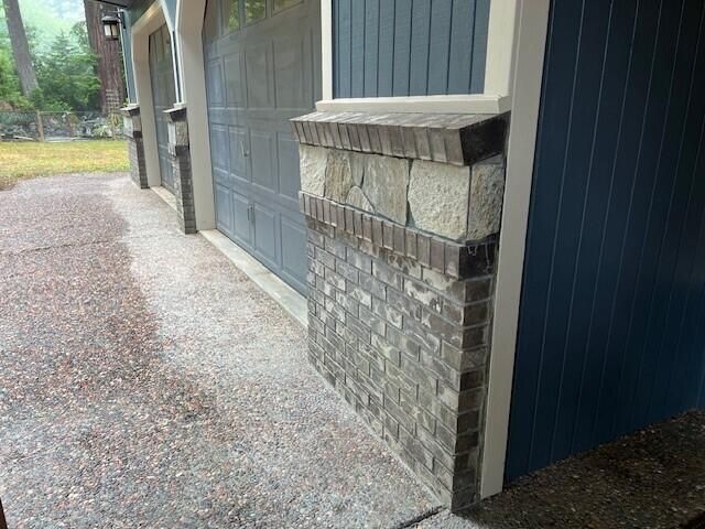 187 Burke Lane, Greenwood Heights, CA 95549