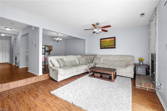 740 Quesnel DR, Virginia Beach, VA 23454