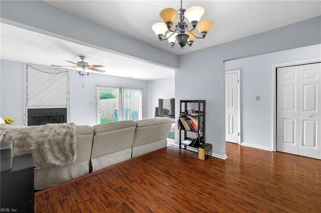 740 Quesnel DR, Virginia Beach, VA 23454