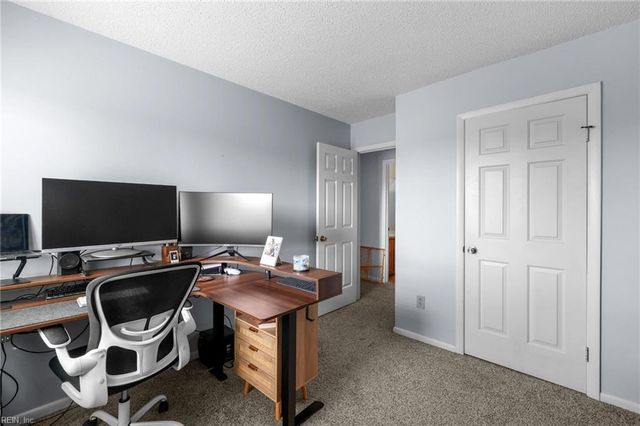 740 Quesnel DR, Virginia Beach, VA 23454