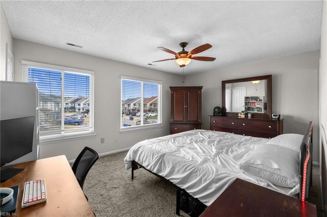 740 Quesnel DR, Virginia Beach, VA 23454