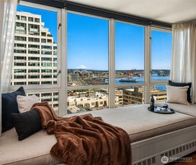 2125 1st Avenue #1304, Seattle, WA 98121