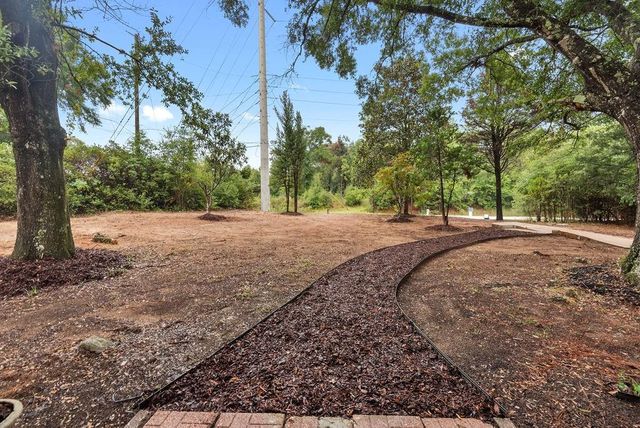 3421 Radcliff Road, Saraland, AL 36571