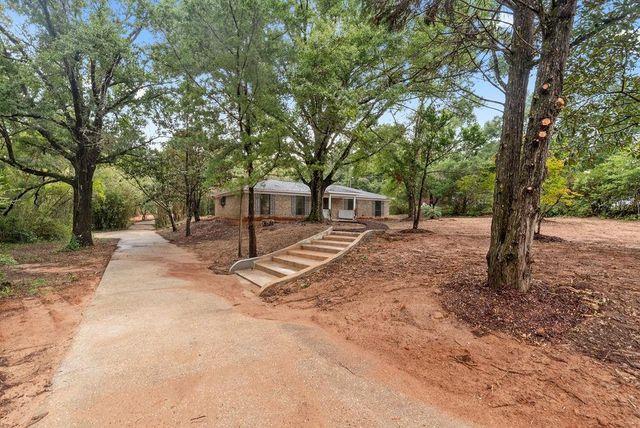 3421 Radcliff Road, Saraland, AL 36571