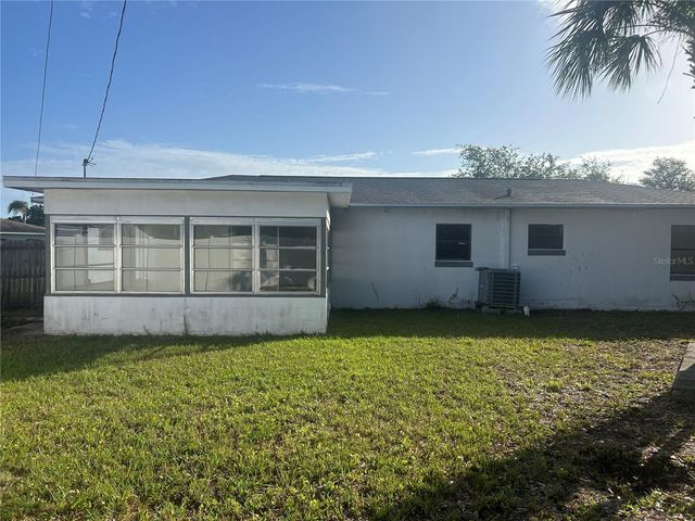 1200 63RD AVENUE N, St Petersburg, FL 33702