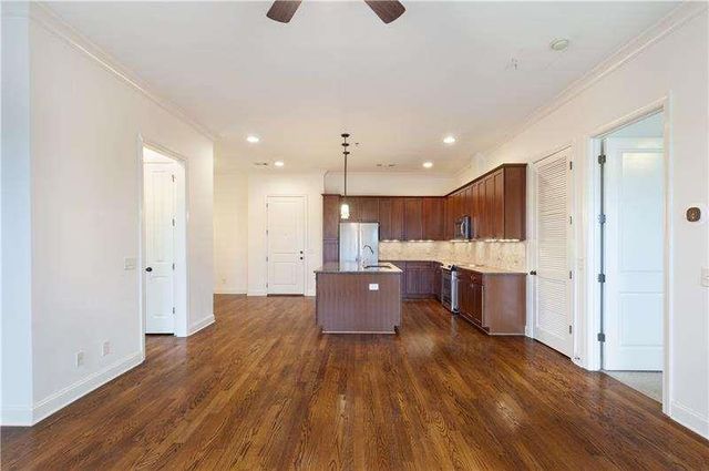 360 CHAMBERS Street 208, Woodstock, GA 30188