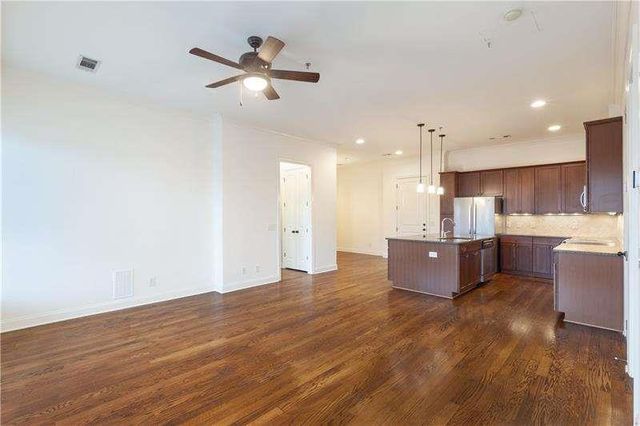 360 CHAMBERS Street 208, Woodstock, GA 30188
