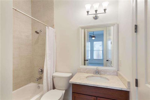 360 CHAMBERS Street 208, Woodstock, GA 30188