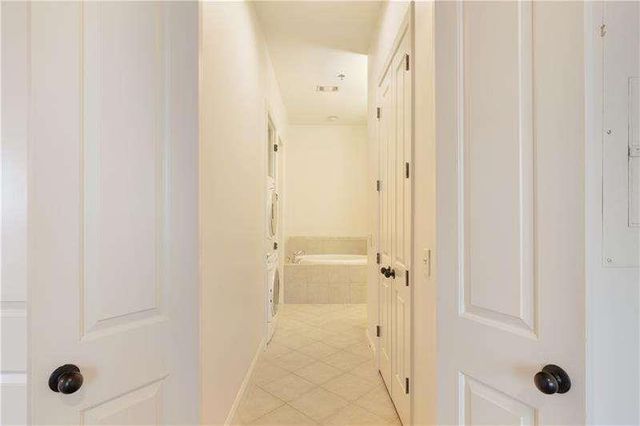 360 CHAMBERS Street 208, Woodstock, GA 30188