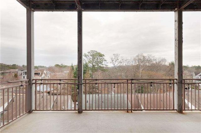 360 CHAMBERS Street 208, Woodstock, GA 30188