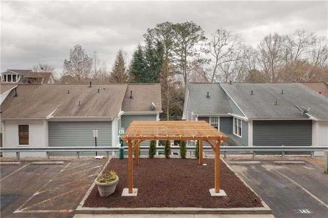 360 CHAMBERS Street 208, Woodstock, GA 30188