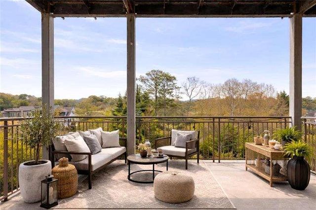 360 CHAMBERS Street 208, Woodstock, GA 30188