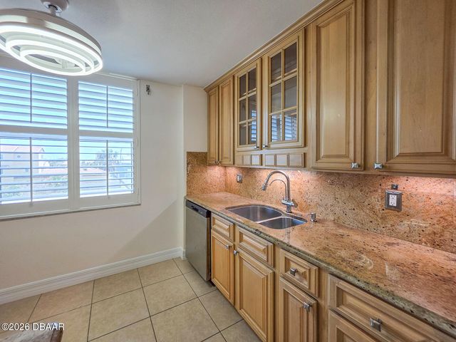 3360 Ocean Shore Blvd Apt 304, Ormond Beach, FL 32176