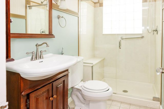 317 Given Road, Terrace Park, OH 45174
