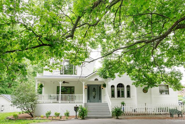 317 Given Road, Terrace Park, OH 45174