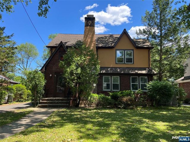 325 Bogert Avenue, Ridgewood, NJ 07450