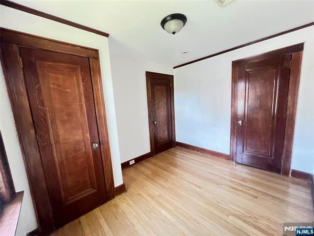 325 Bogert Avenue, Ridgewood, NJ 07450
