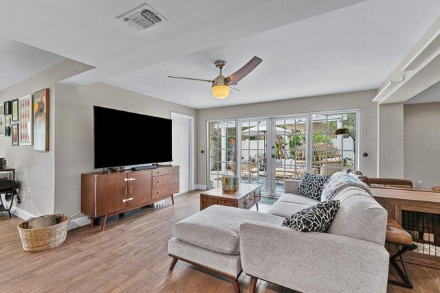 501 SW 8th Terrace, Boca Raton, FL 33486