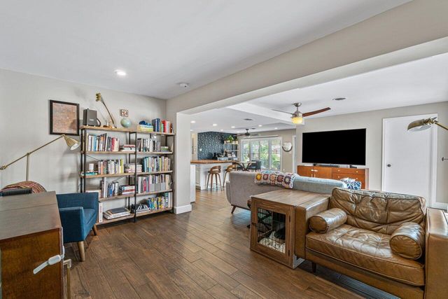 501 SW 8th Terrace, Boca Raton, FL 33486