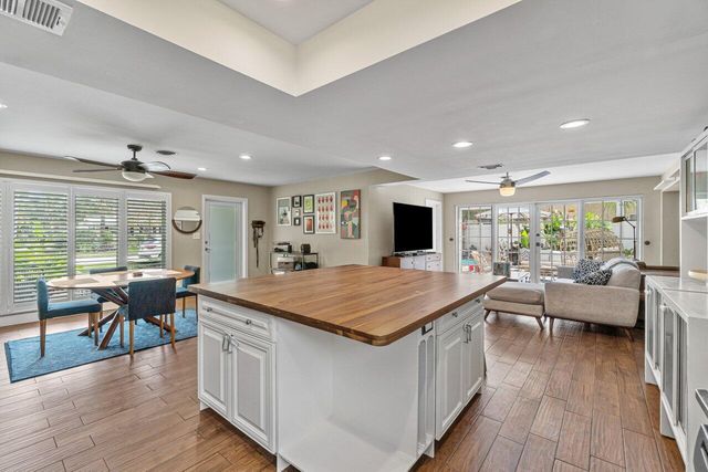 501 SW 8th Terrace, Boca Raton, FL 33486