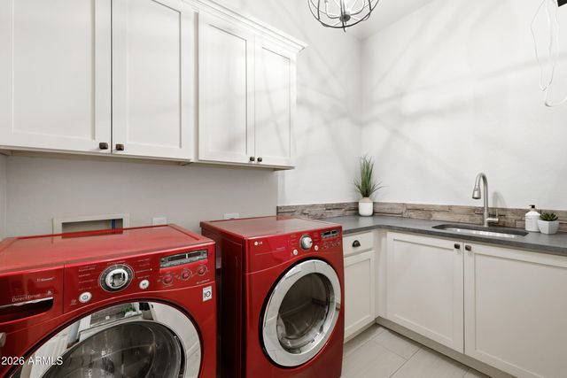 20610 W CANYON Drive, Buckeye, AZ 85396