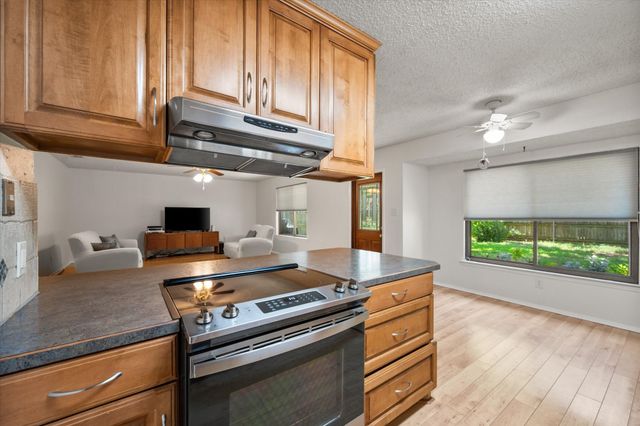 5100 Lasalle Drive, Arlington, TX 76016