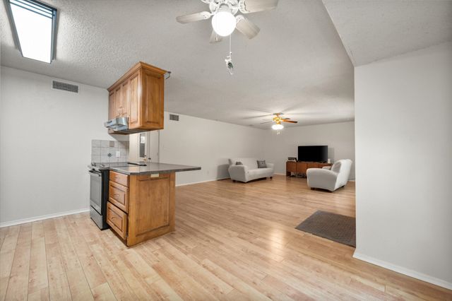 5100 Lasalle Drive, Arlington, TX 76016