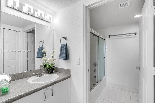 816 NW 11th Street 607, Miami, FL 33136