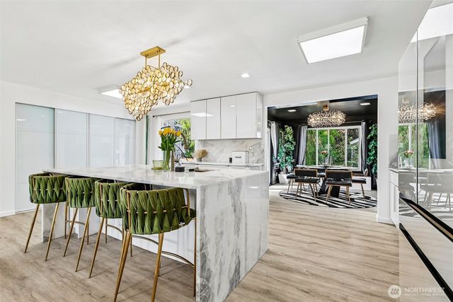 9232 NE 139th Street, Kirkland, WA 98034