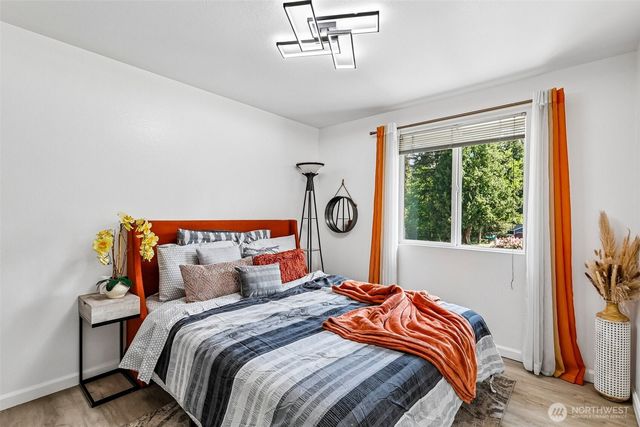 9232 NE 139th Street, Kirkland, WA 98034