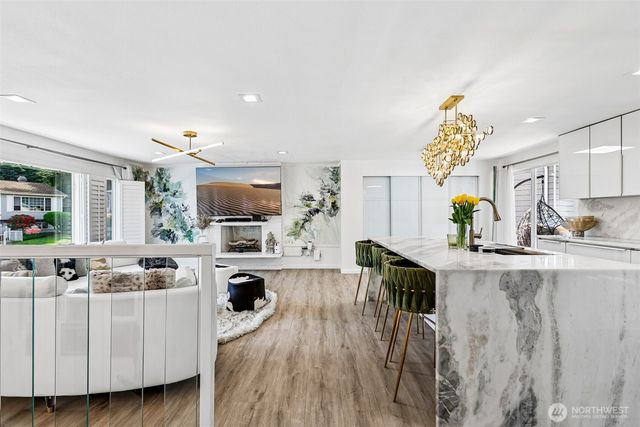 9232 NE 139th Street, Kirkland, WA 98034
