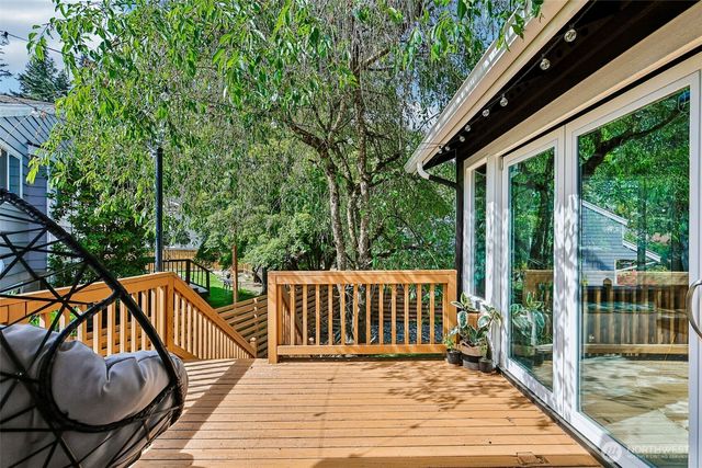 9232 NE 139th Street, Kirkland, WA 98034