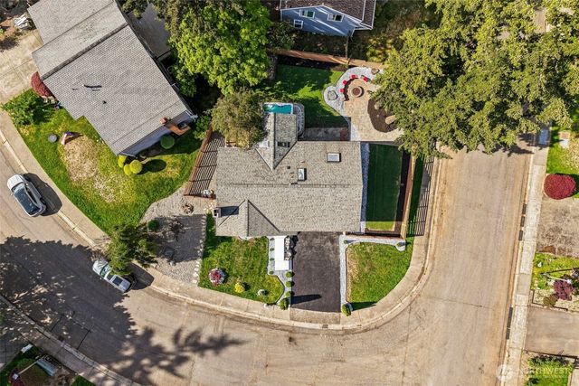 9232 NE 139th Street, Kirkland, WA 98034