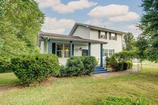 2001 South 16th Avenue, Ozark, MO 65721